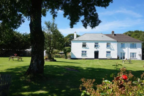 Leworthy Farmhouse Bed and Breakfast